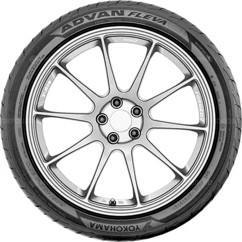 Yokohama Advan Fleva V701 245/45 R18 100W XL