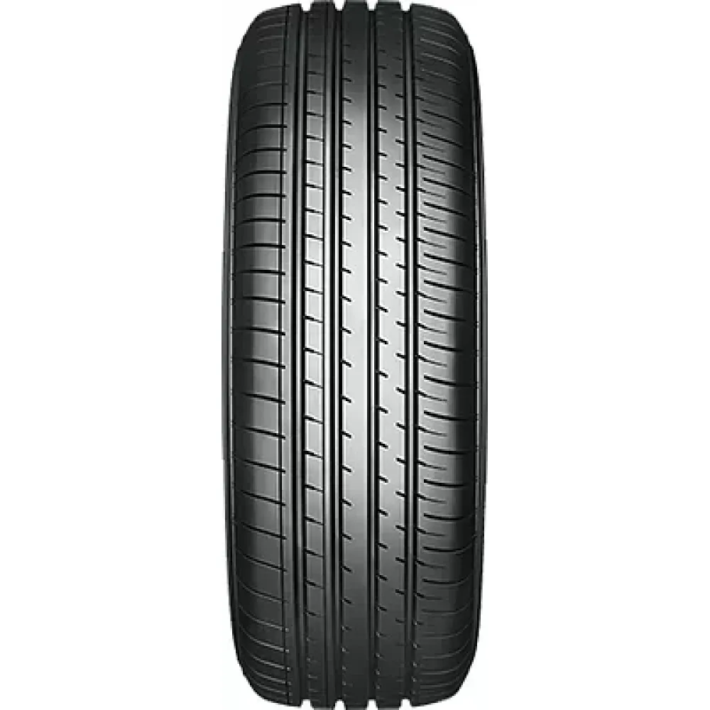 Yokohama Bluearth-XT AE61 235/50 R18 97V