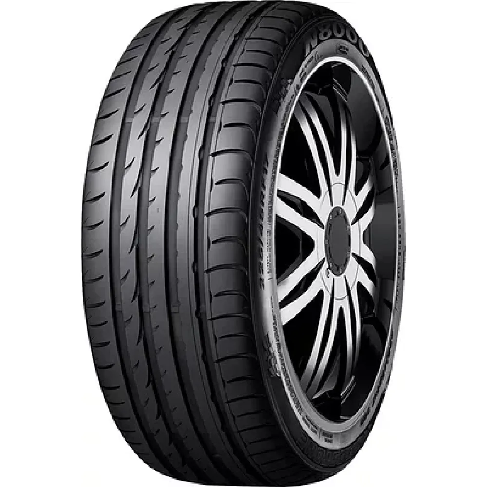 Roadstone N8000 235/40 R18 95Y XL