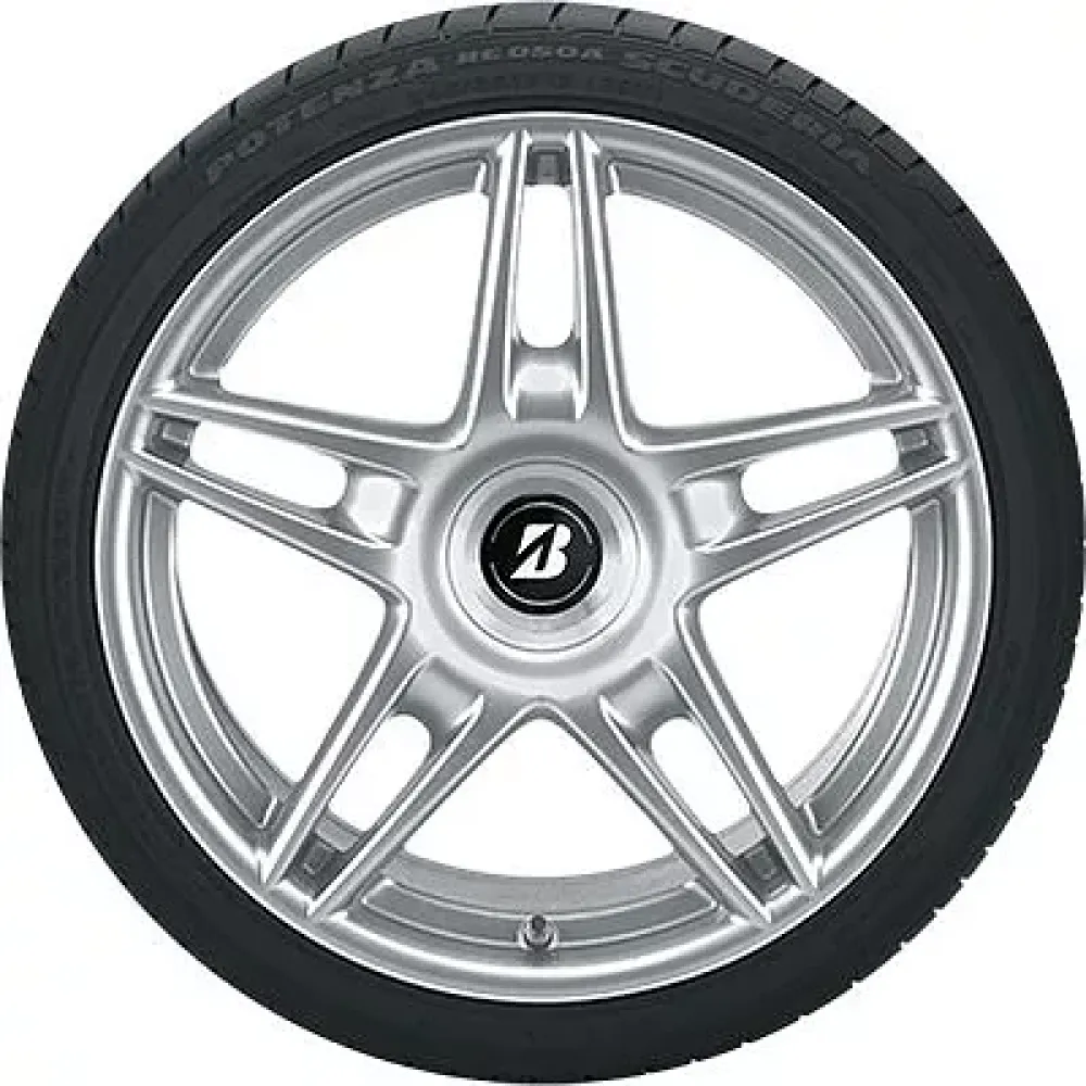 Bridgestone Potenza RE050 245/45 R18 96W