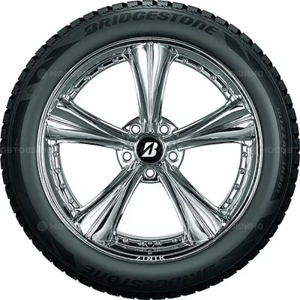 Bridgestone Blizzak LM001 215/65 R17 99H