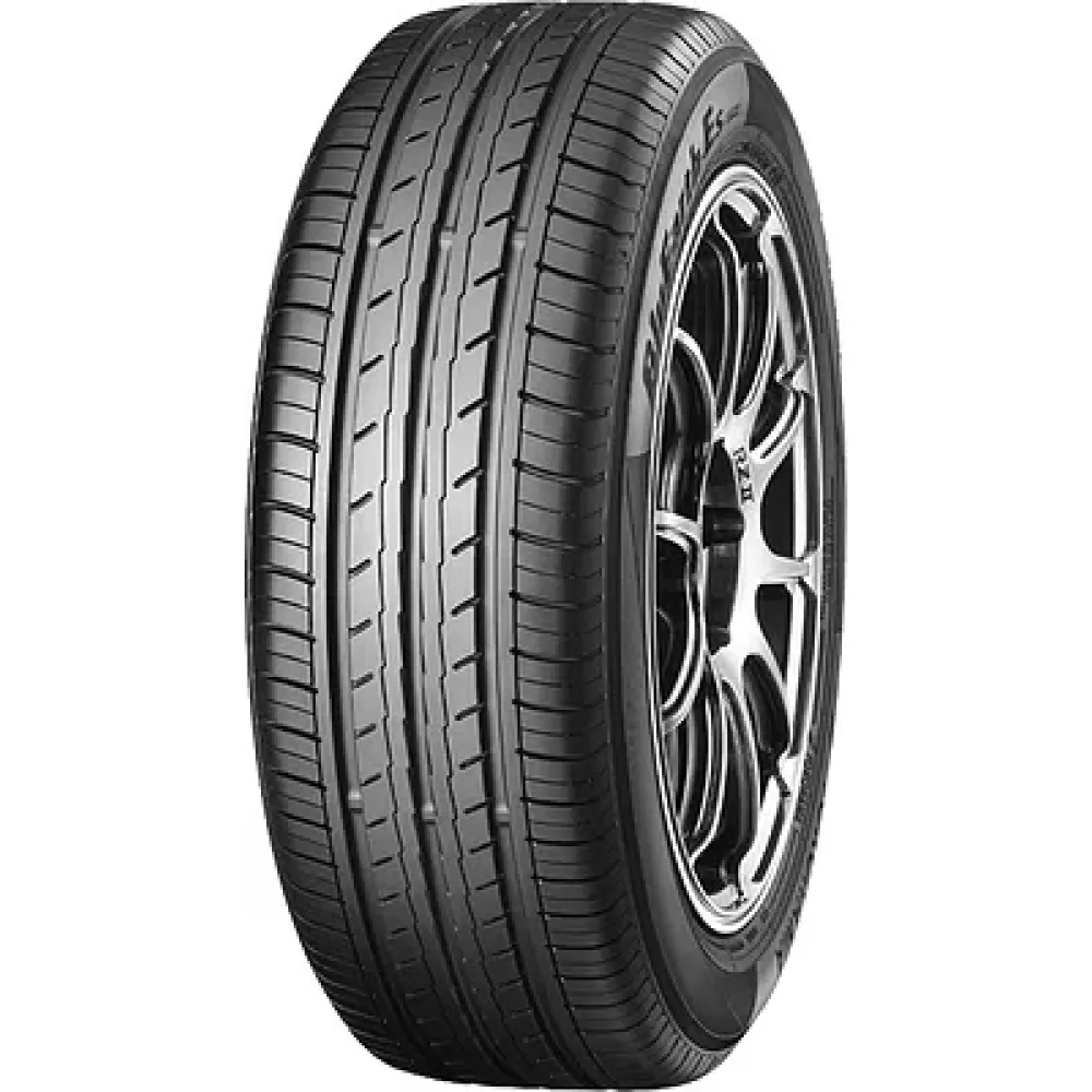 Yokohama Bluearth ES32 205/60 R16 92H