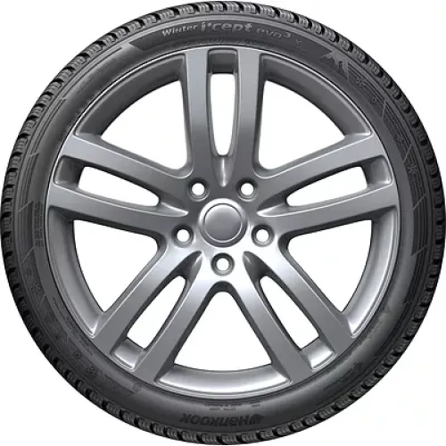 Hankook W330A i cept Evo3 235/55 R18 104V XL